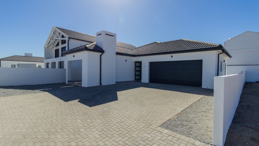 3 Bedroom Property for Sale in Sandy Point Beach Estate Western Cape